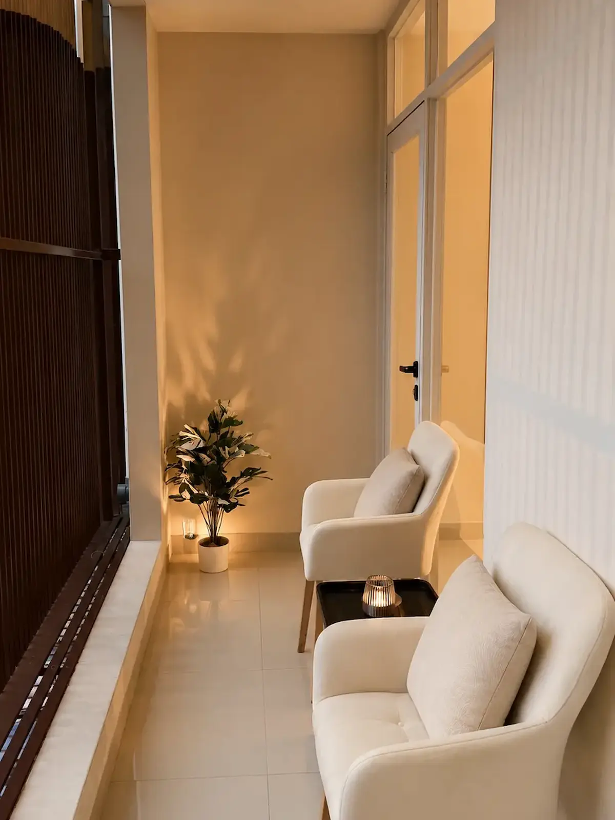 Suasana area treatment Purple Beauté